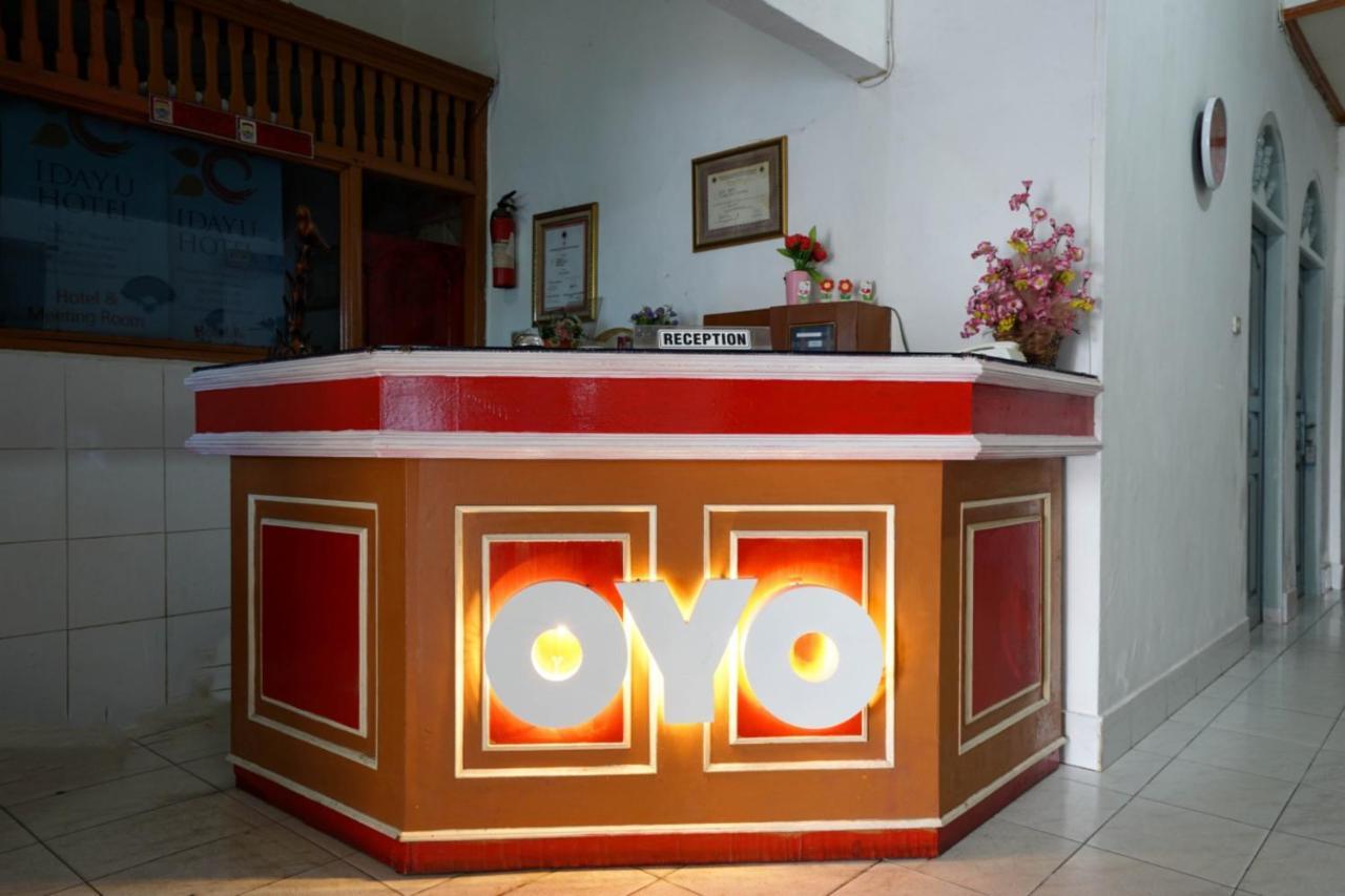 Oyo 2876 Hotel Idayu Палембанг Екстер'єр фото